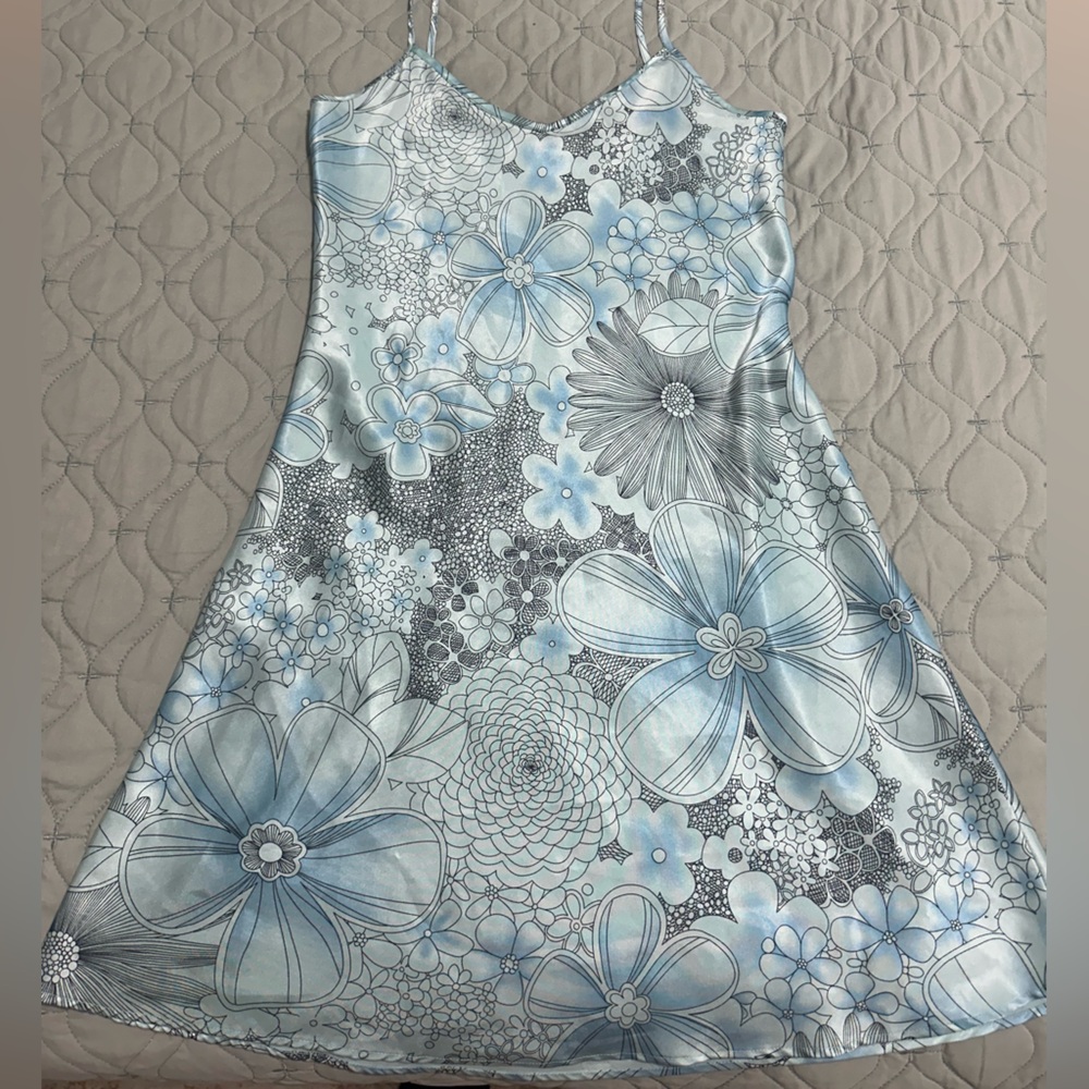 Floral nightgown